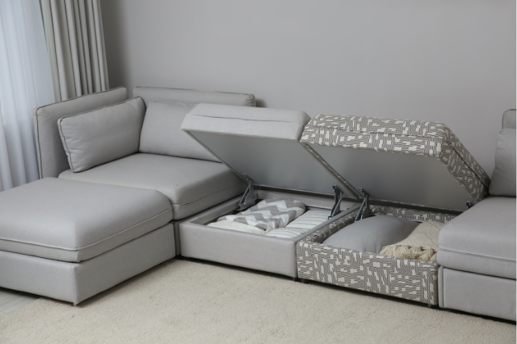 Couch with hidden storage 