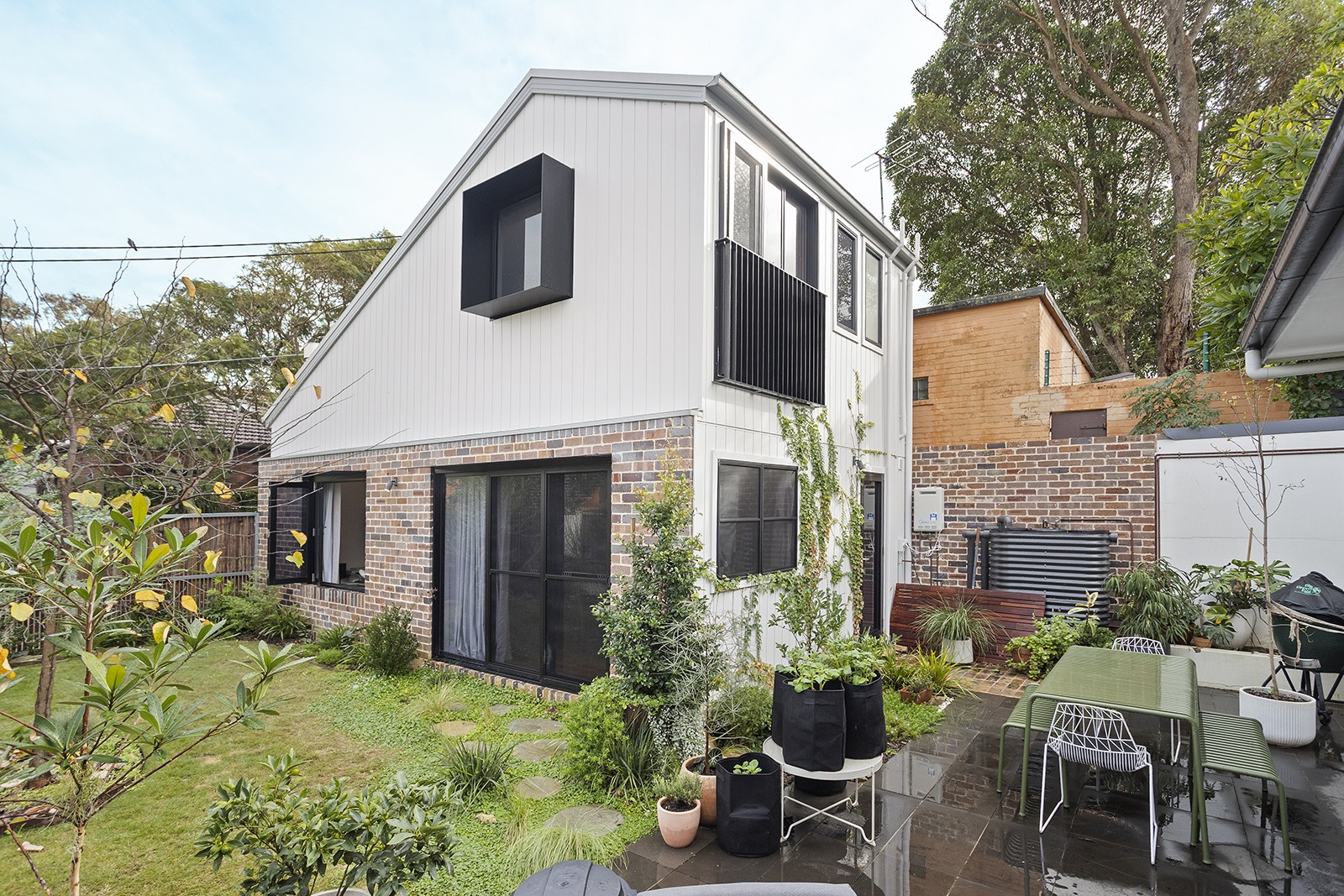 Petersham – B40