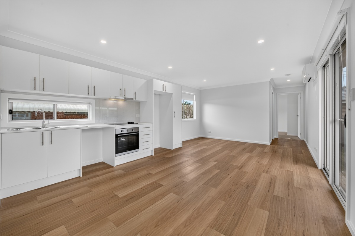 Killarney Vale – S12