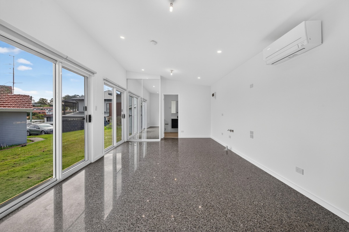 Waratah West – T7