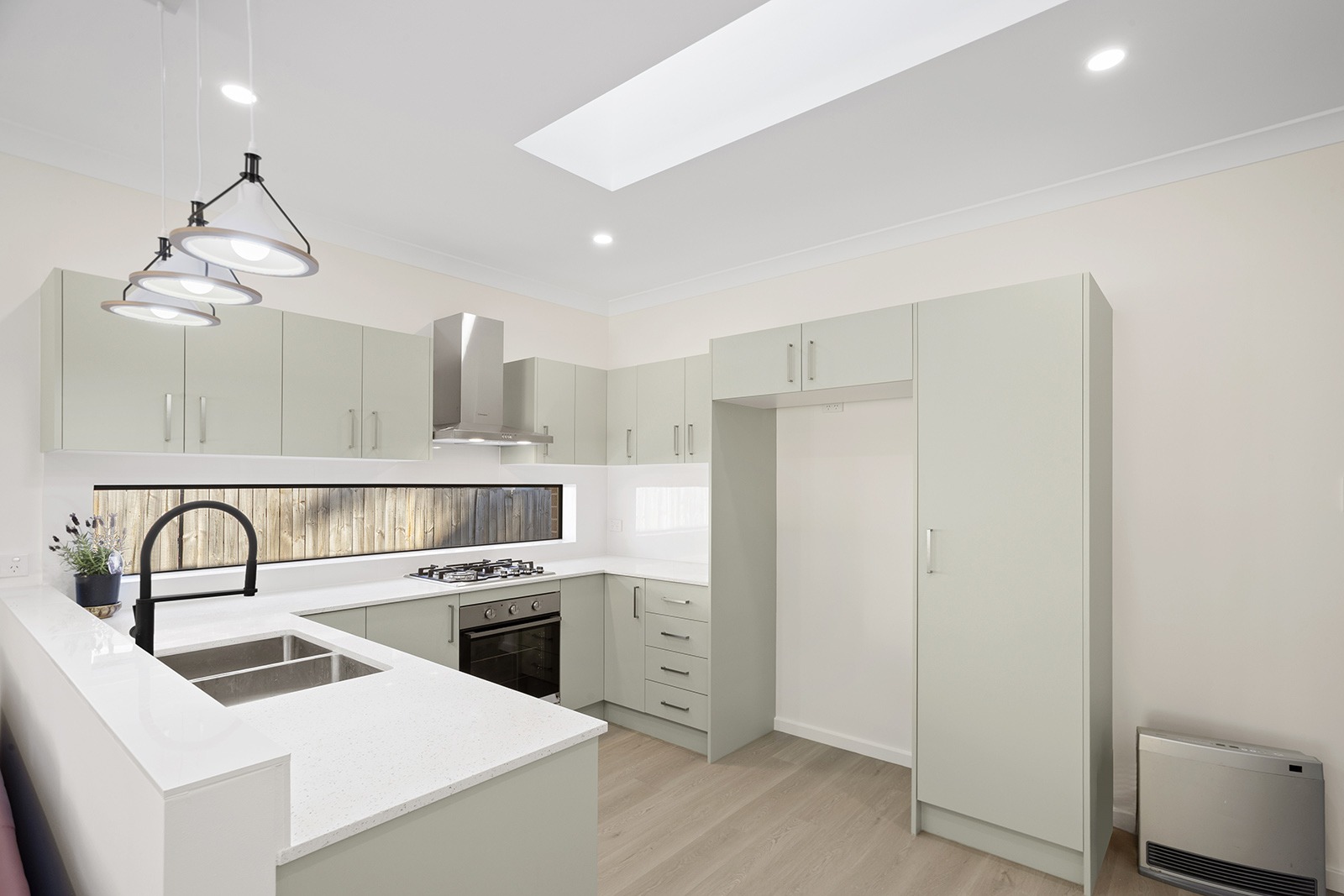 Epping W14